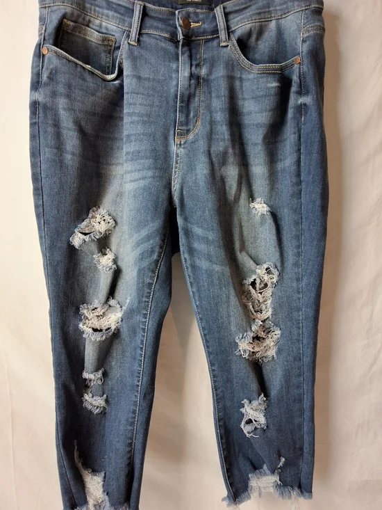 Judy Blue Medium Dark Blue Crop Distressed Boyfriend Jeans - Picture 2 of 6